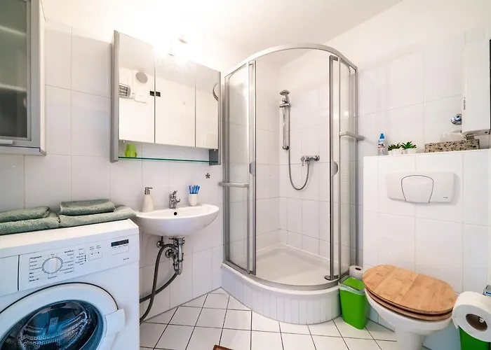Mitten Im Herzen Von / Familienfreundlich / 80m² Apartman